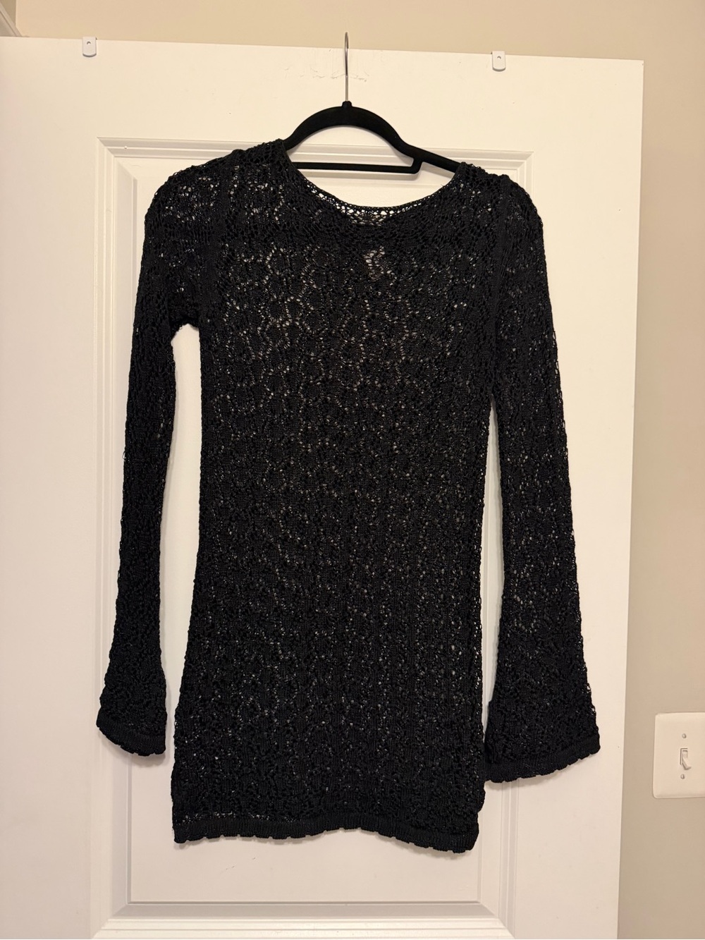 Cache Black Crochet Long-Sleeve Open-Weave Dress